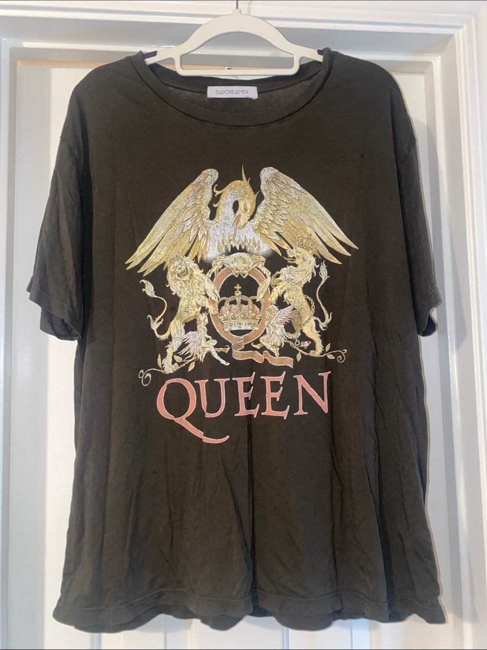 Queen Graphic Tee - Black with Gold & Pink Crest